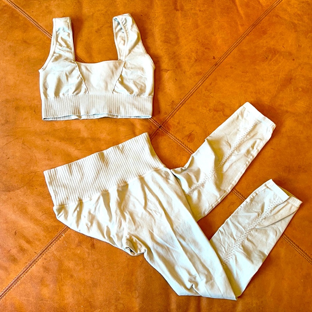 Free People Movement Set